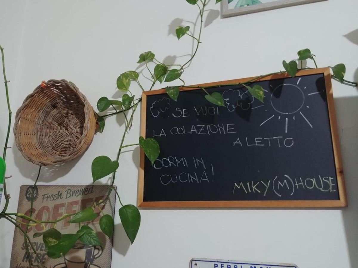 Miky M House B&B Cagliari Bagian luar foto