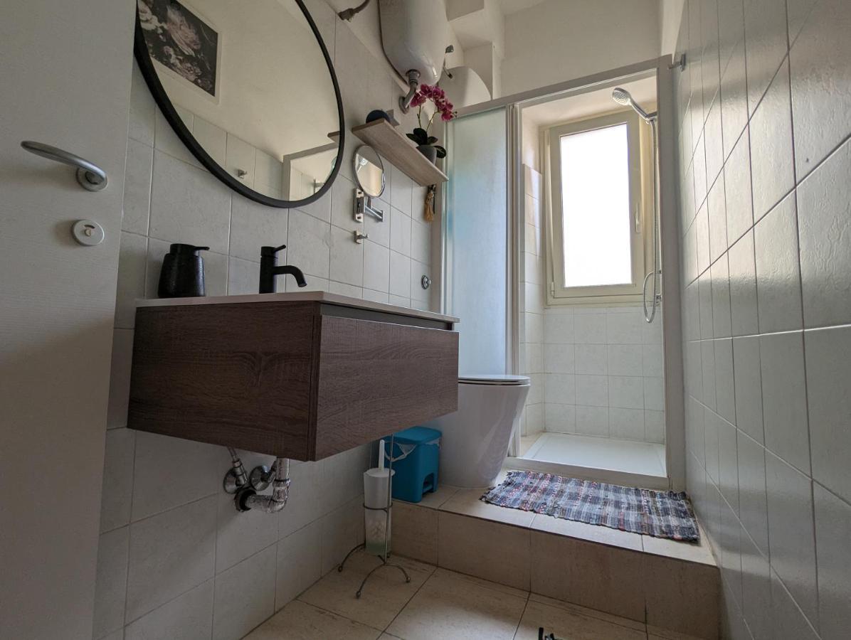 Miky M House B&B Cagliari Bagian luar foto