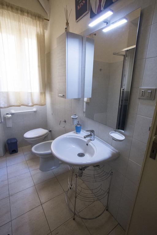 Miky M House B&B Cagliari Bagian luar foto