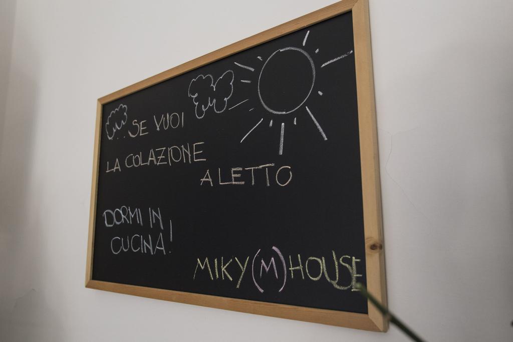 Miky M House B&B Cagliari Bagian luar foto