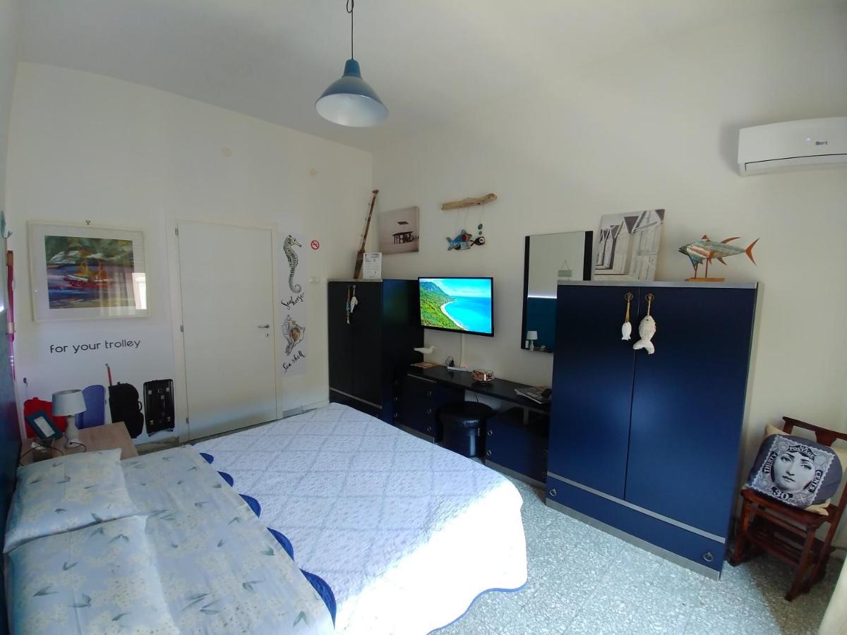 Miky M House B&B Cagliari Bagian luar foto